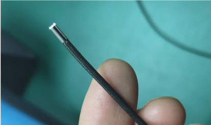 工業(yè)內窺鏡的管線圖片